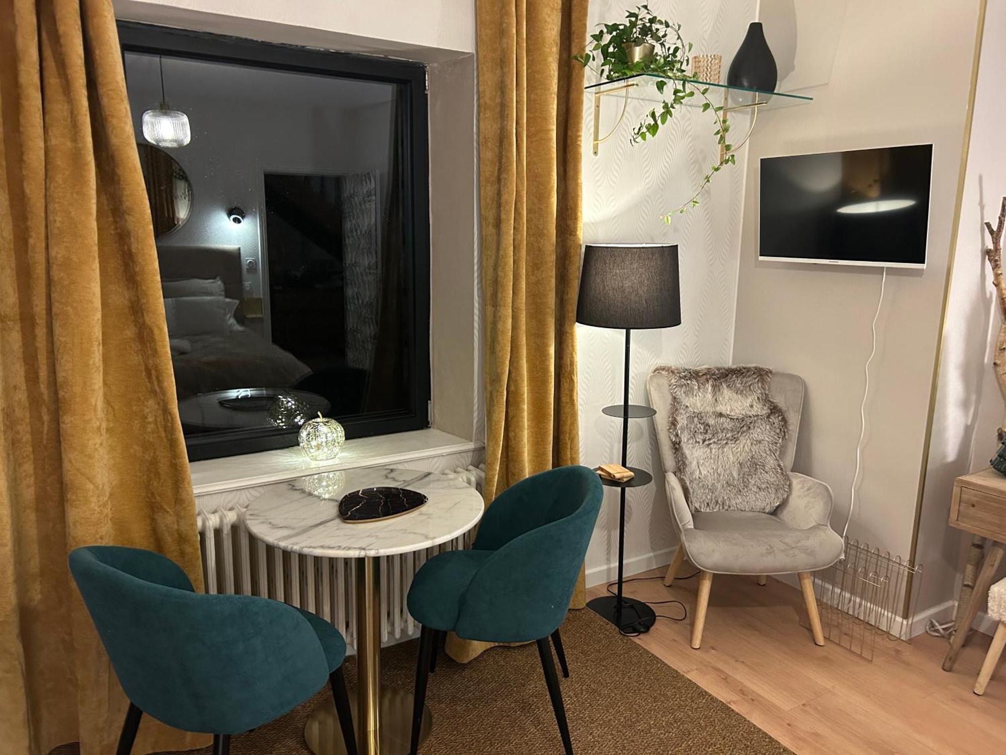 Reve De Clarte Bed and Breakfast Plouigneau Exteriör bild